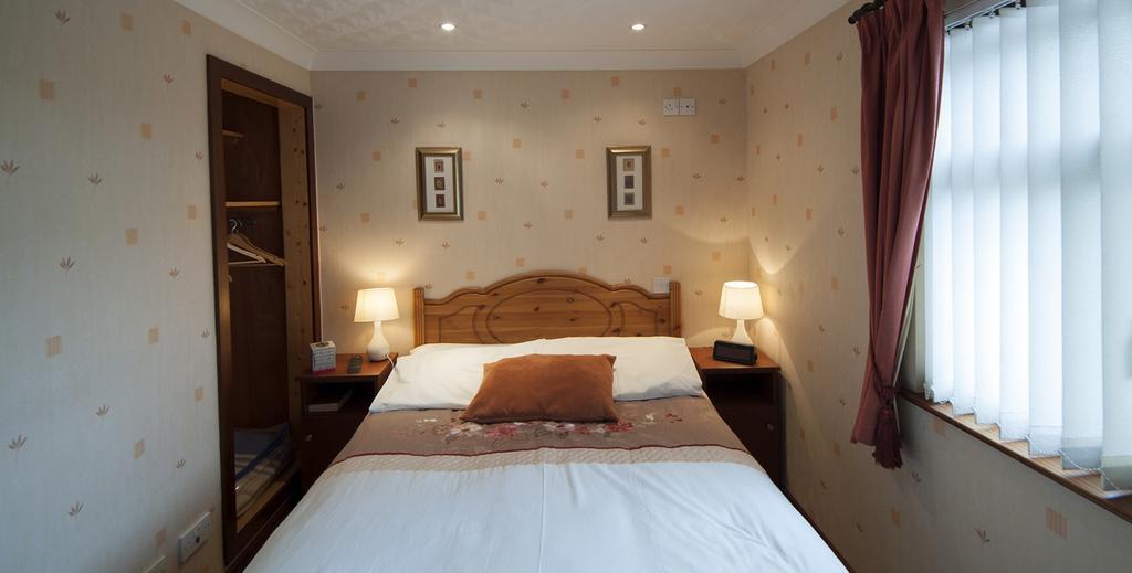 Hotel Browns Country House à Bushmills Extérieur photo
