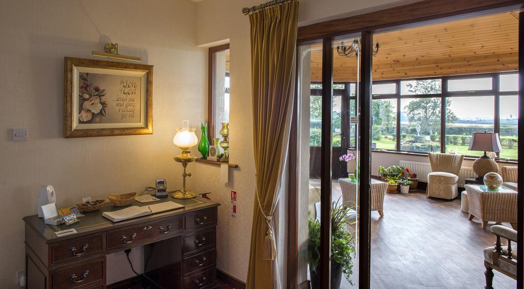 Hotel Browns Country House à Bushmills Extérieur photo